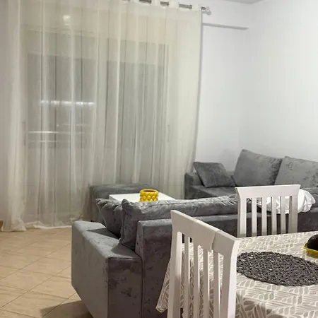 Casa Mare Apartment *